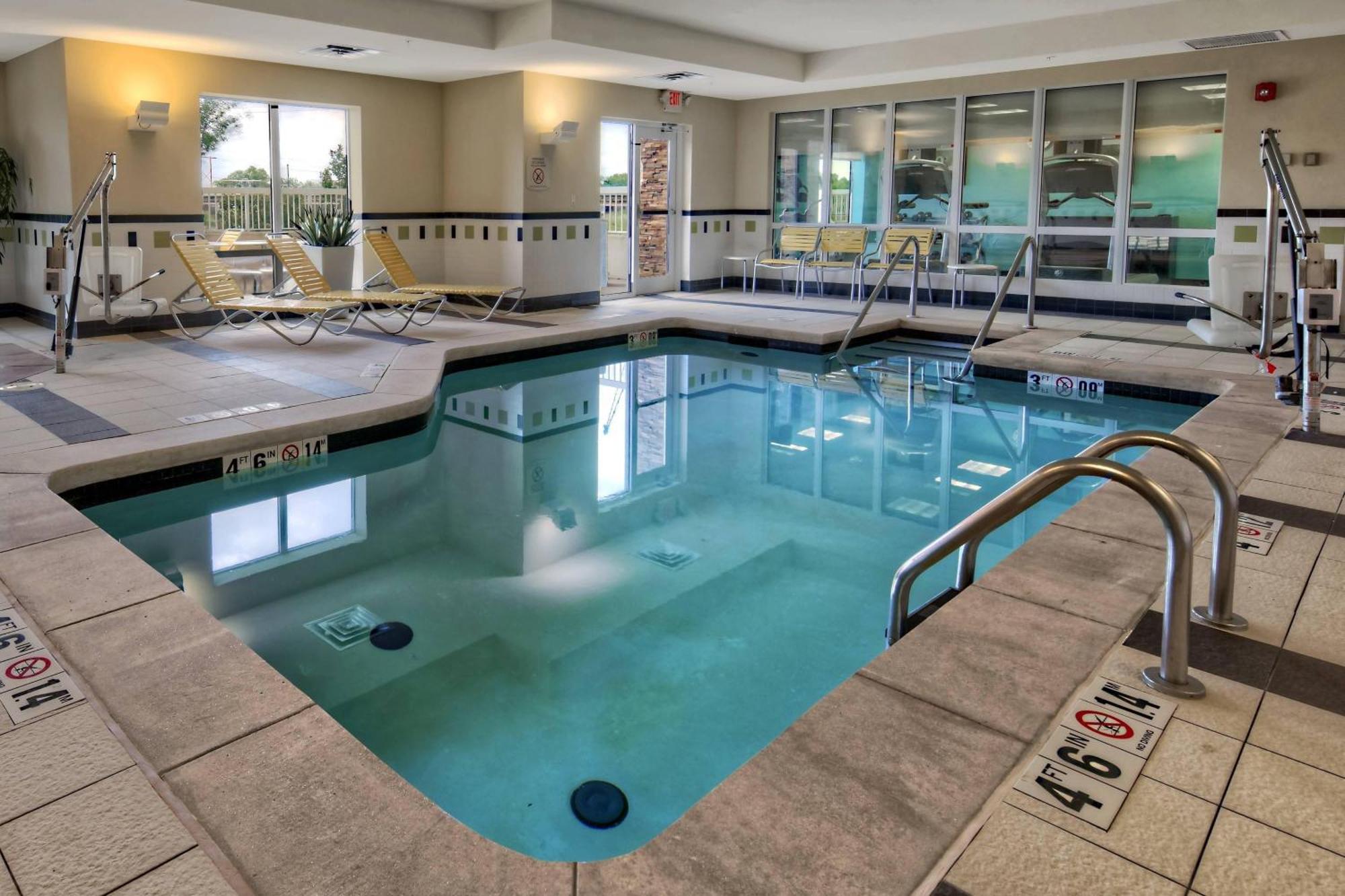 Fairfield Inn And Suites By Marriott Oklahoma City Airport Exterior photo