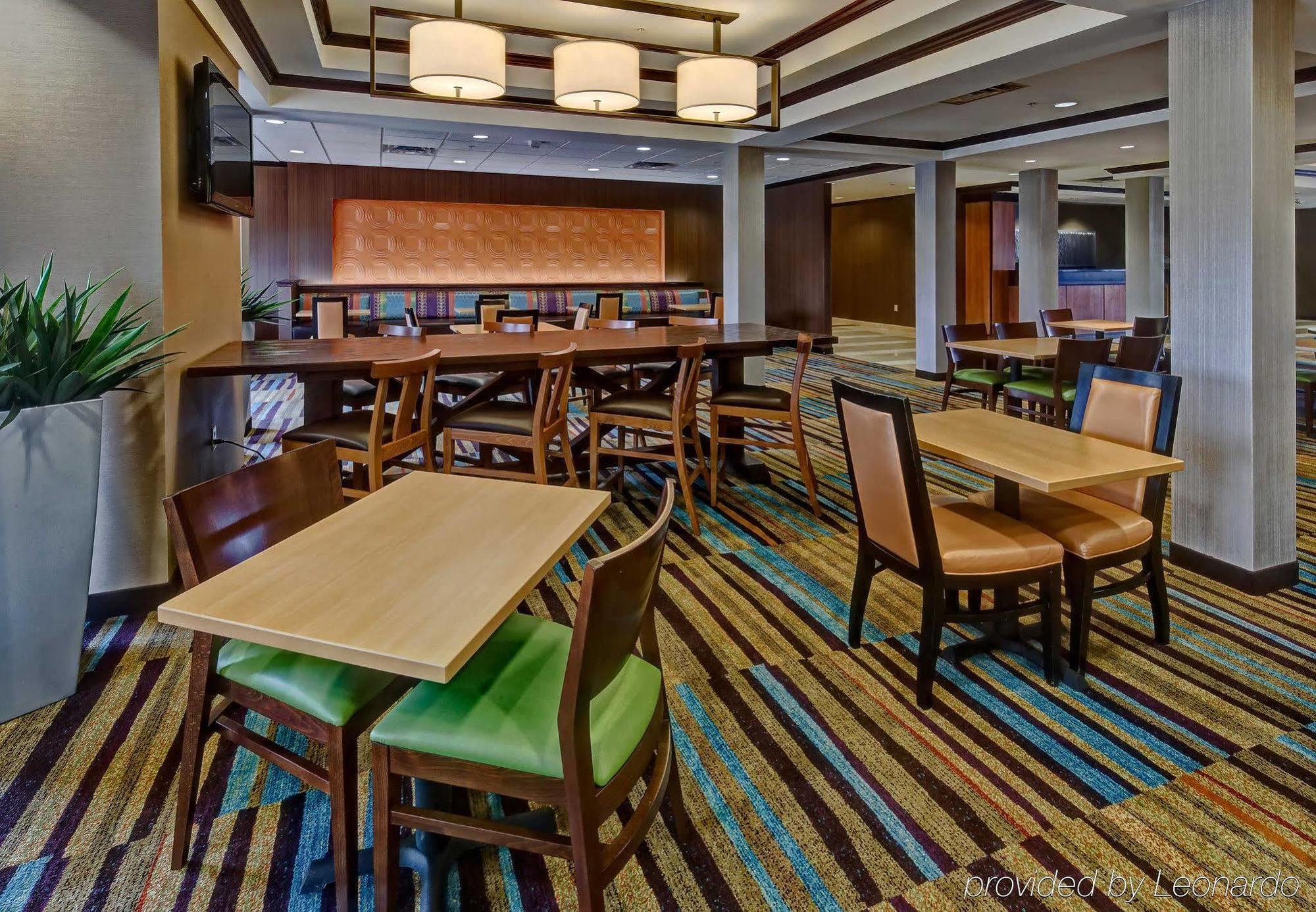 Fairfield Inn And Suites By Marriott Oklahoma City Airport Exterior photo
