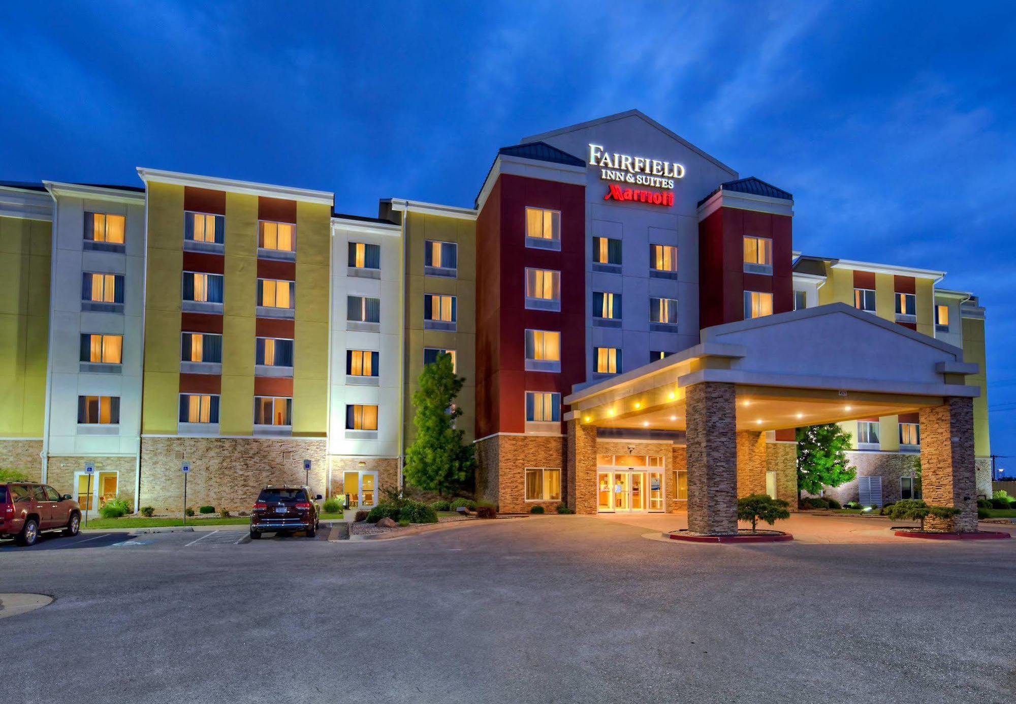 Fairfield Inn And Suites By Marriott Oklahoma City Airport Exterior photo