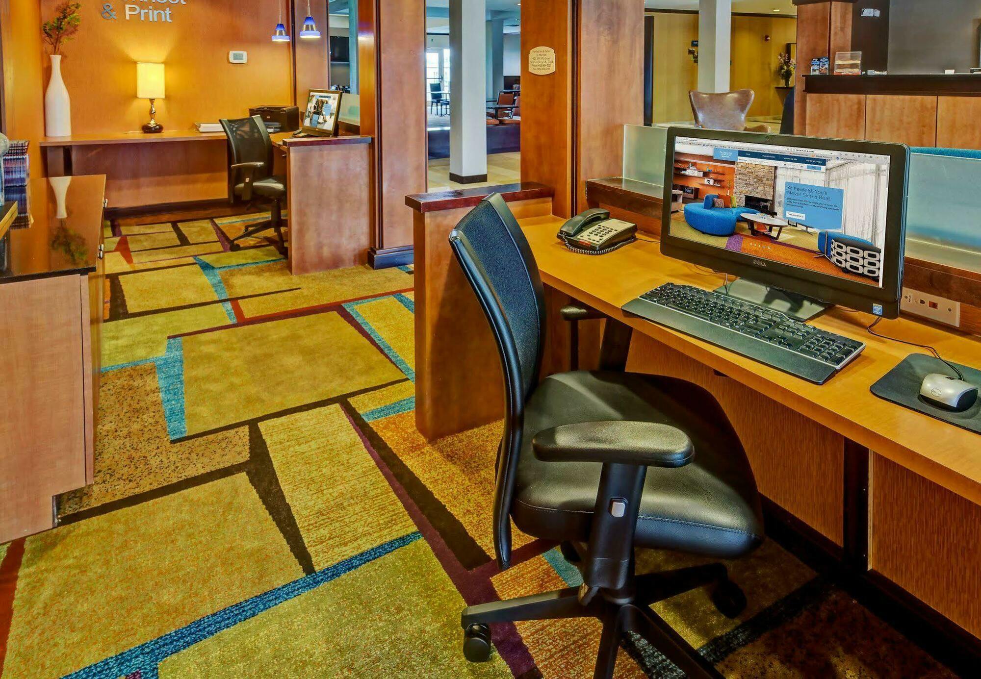 Fairfield Inn And Suites By Marriott Oklahoma City Airport Exterior photo